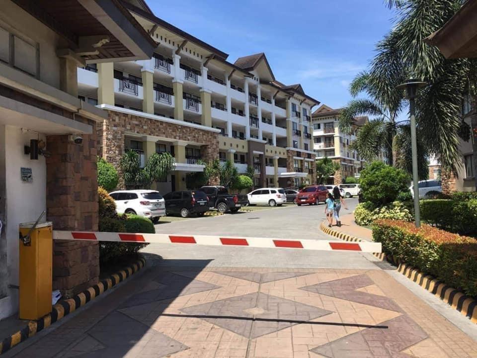 Alles One Oasis Condo Davao Near Sm Mall With Wifi Extérieur photo